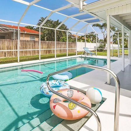 Elevated 1152 - Serene Family Friendly 4 Bed Pool Home Марко Айлънд Екстериор снимка
