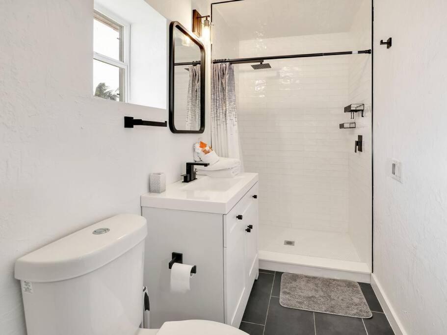 Elevated 1152 - Serene Family Friendly 4 Bed Pool Home Марко Айлънд Екстериор снимка